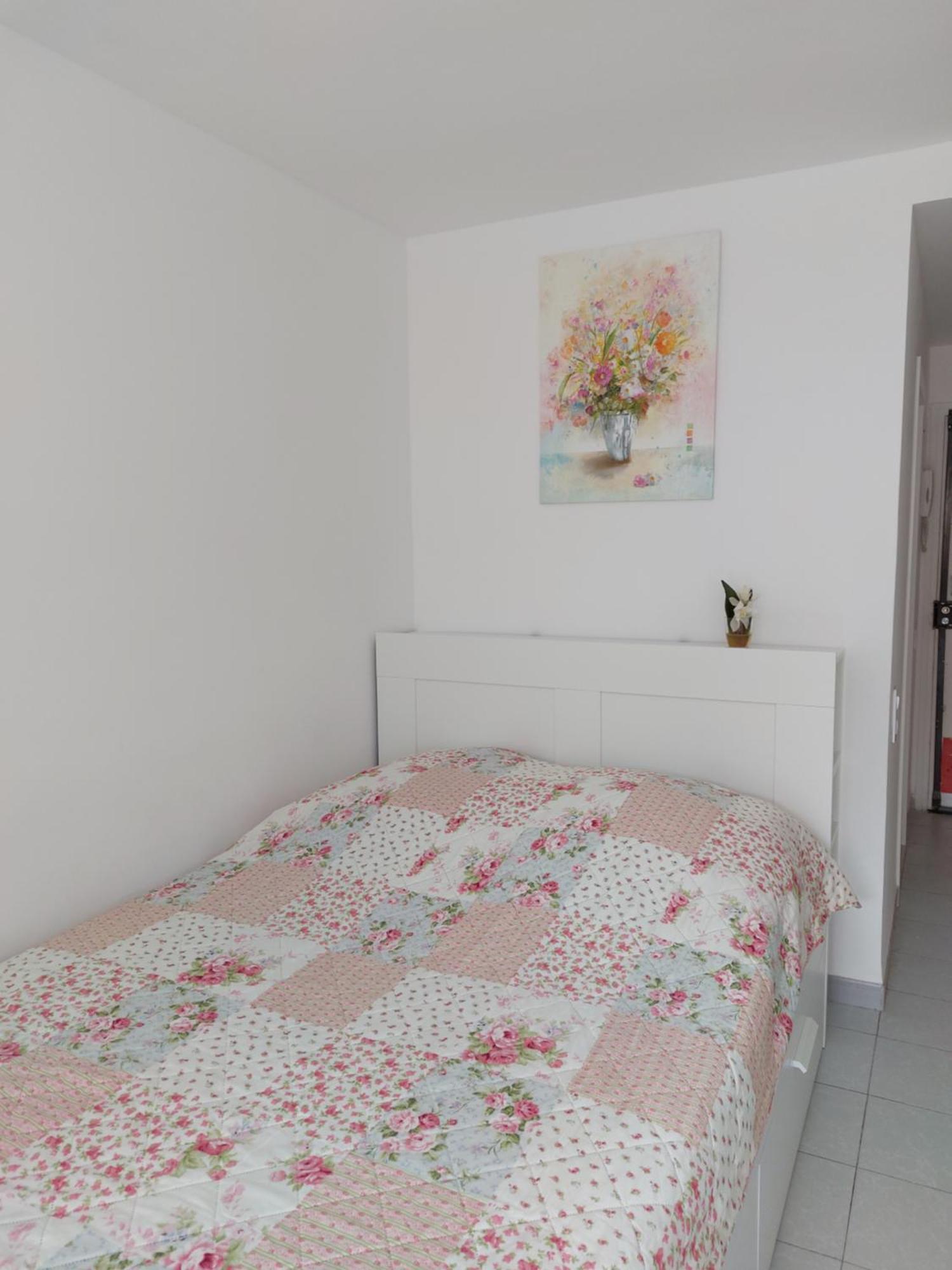 Apartamento En El Mar Roses Exterior photo